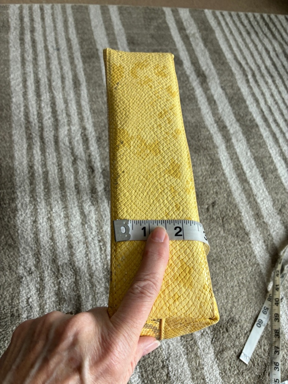 8 Other Reasons Gia Mini Shoulder Bag Yellow Snakeskin Metallic NWT - Picture 6 of 11